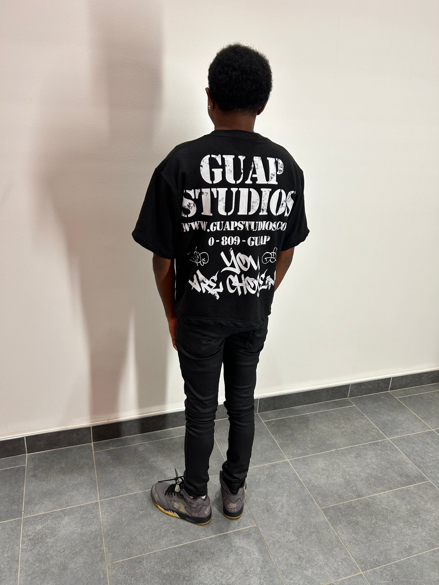 "Guapstudios" T-SHIRTS